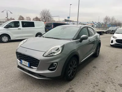 Usata Ford Puma Titanium X 125 CV (91 kW) 2022 Solar silver SUV