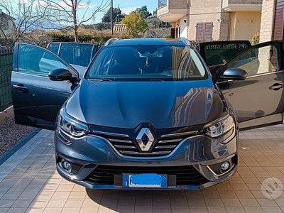 Usata Renault Mégane IV 110 CV (80 kW) 2017 Station wagon