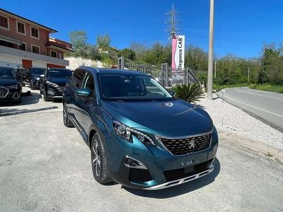 Usata Peugeot 5008 Allure 131 CV (96 kW) 2019 Blu/azzurro Monovolume