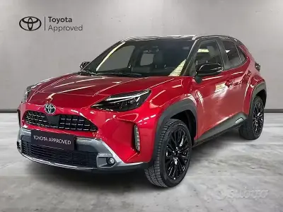 Usata Toyota Yaris Cross 116 CV (85 kW) 2022 Rosso SUV