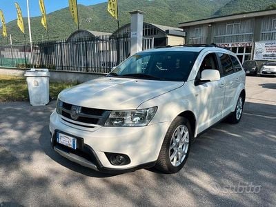 Usado Fiat Freemont Lounge 170 HP (125 kW) 2012 Branco SUV