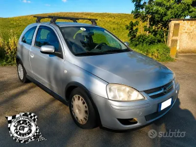 Usata Opel Corsa Club 60 CV (44 kW) 2004 Grigio Utilitaria