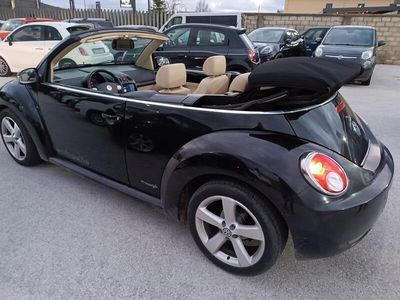 usata VW Beetle New1.9 TDI 105CV Cabrio