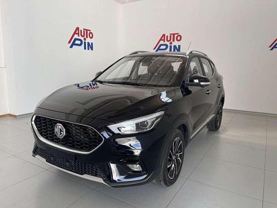 Usata MG ZS Luxury 106 CV (77 kW) 2024 Nero Berlina