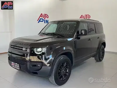 Usata Land Rover Defender SE 400 CV (294 kW) 2021 Other SUV