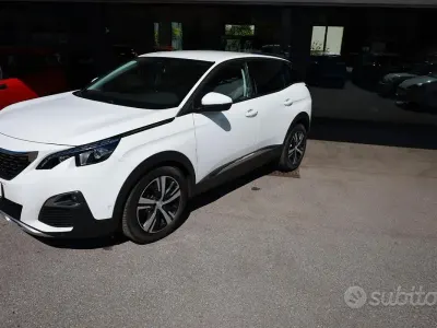 Gebraucht Peugeot 3008 Allure 131 PS (96 kW) 2019 Weiß SUV