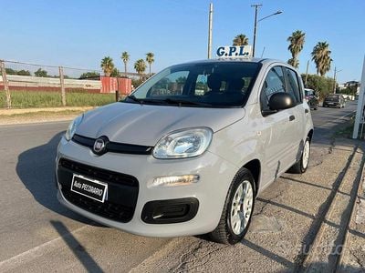 Usata Fiat Panda Easy 69 CV (50 kW) 2018 Grigio Utilitaria