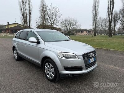 Usata Audi Q7 Comfort 232 CV (170 kW) 2006 Grigio SUV