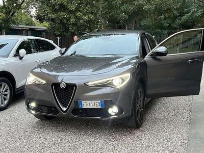 Usata Alfa Romeo Stelvio Super 209 CV (153 kW) 2018 SUV