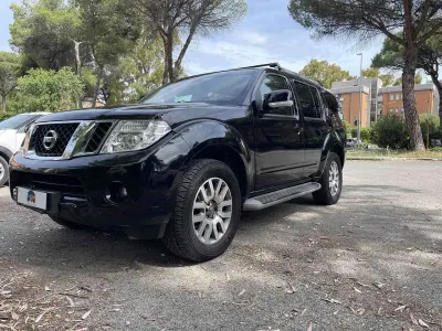 Używany Nissan Pathfinder 190 KM (139 kW) 2014 Czarny SUV