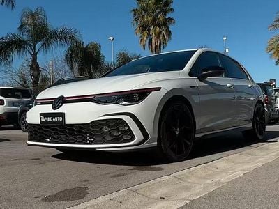 Usata VW Golf VIII Ultimate 333 CV (244 kW) 2024 Bianco Berlina