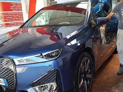 Usata BMW iX Comfort Edition 389 kW (529 CV) 2022 Blu/azzurro SUV