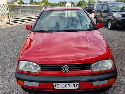Usata VW Golf III 75 CV (55 kW) 1994 Rosso Berlina