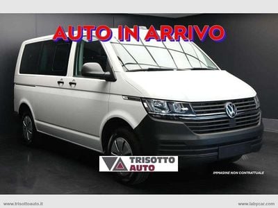 Usata VW Caravelle Trendline 110 CV (80 kW) 2022 Bianco Monovolume