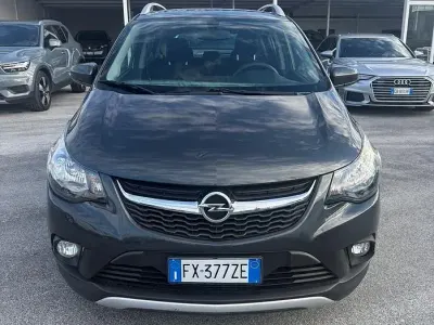 Usata Opel Karl Rocks 73 CV (53 kW) 2019 Grigio Utilitaria