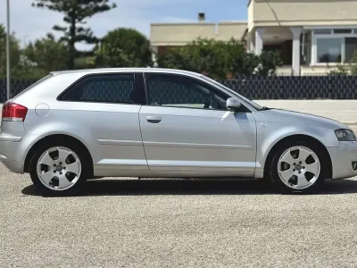 Usata Audi A3 Ambiente 140 CV (102 kW) 2004 Utilitaria
