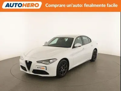 Usata Alfa Romeo Giulia Super 160 CV (117 kW) 2019 Bianco Berlina