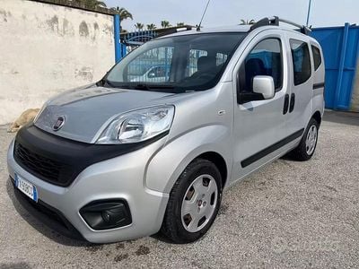 Usata Fiat Qubo Trekking 80 CV (58 kW) 2019 Grigio Monovolume
