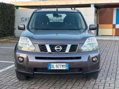 Usata Nissan X-Trail 150 CV (110 kW) 2007 Marrone SUV