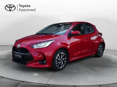 Usata Toyota Yaris Hybrid Trend 116 CV (85 kW) 2022 Rosso Berlina