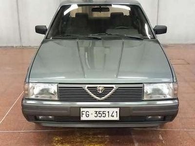 Begagnad Alfa Romeo 90 128 HK (94 kW) 1985 Sedan