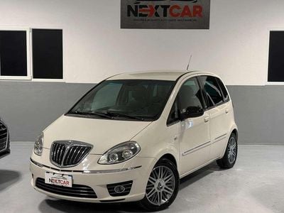 Usata Lancia Musa 95 CV (69 kW) 2011 Bianco Monovolume