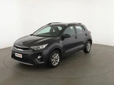 Usata Kia Stonic Style 85 CV (62 kW) 2018 Grigio SUV
