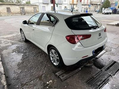 Usata Alfa Romeo Giulietta Progression 170 CV (125 kW) 2011 Utilitaria
