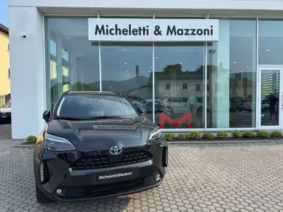 Usata Toyota Yaris Cross Lounge 92 CV (67 kW) 2022 Nero SUV
