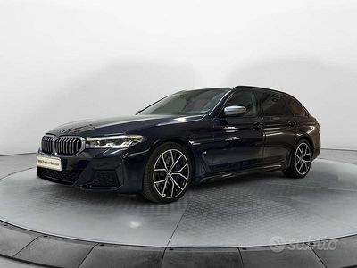 Usata BMW 530 M Sport 249 CV (183 kW) 2022 Blu Station wagon