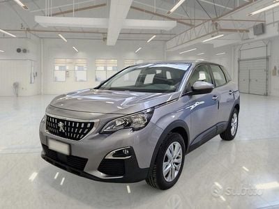 Grigio Usata 2020 Peugeot 3008 Business-Line SUV | 17.950 € (Buon prezzo)
