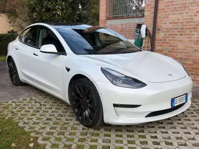 Usata Tesla Model 3