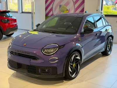 Nuova Fiat 600E 105 kW (143 CV) 2026 Hypnotic purple SUV