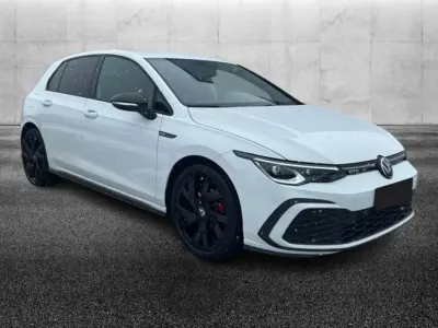 Usata VW Golf GTD 200 CV (147 kW) 2022 Bianco Monovolume
