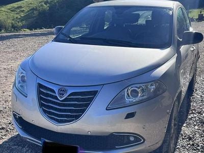 Usata Lancia Ypsilon S 69 CV (50 kW) 2015 Utilitaria