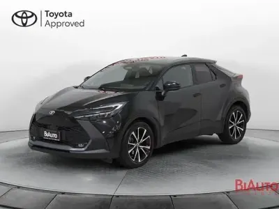 Usata Toyota C-HR Trend 140 CV (102 kW) 2024 Nero SUV
