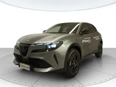 Second-hand Alfa Romeo GT Junior 136 CP (100 kW) 2025 Gri SUV