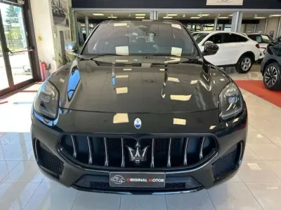 Begagnad Maserati Grecale GT 250 HK (183 kW) 2024 Svart SUV