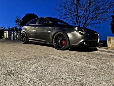 Usata Alfa Romeo Giulietta Exclusive 140 CV (102 kW) 2012 Grigio Utilitaria