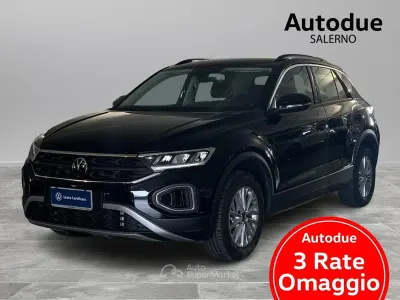 Usata VW T-Roc Life 150 CV (110 kW) 2024 Nero SUV