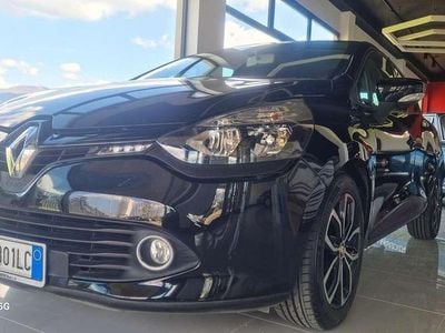 Usata Renault Clio IV 73 CV (53 kW) 2014 Nero metallizzato Berlina