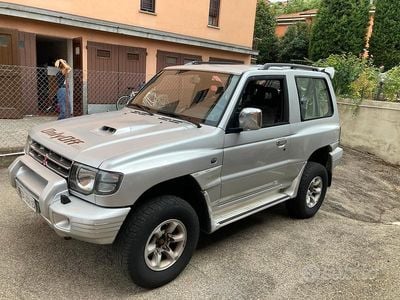 Usata Mitsubishi Pajero 1999 Grigio SUV