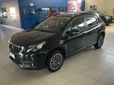 Usata Peugeot 2008 Active 82 CV (60 kW) 2019 Grigio SUV