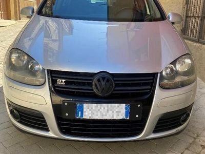 VW Golf V