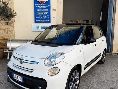 Usata Fiat 500L Living 105 CV (77 kW) 2014 Bianco Monovolume