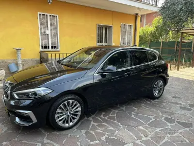 Usata BMW 118 Luxury Line 150 CV (110 kW) 2019 Nero Berlina
