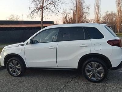 Usata Suzuki Vitara 2022 Bianco SUV