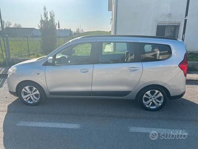 Usata Dacia Lodgy 116 CV (85 kW) 2014 Grigio Monovolume
