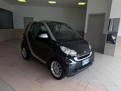 Begagnad Smart ForTwo Coupé Passion 71 HK (52 kW) 2010 Svart Sportkupé