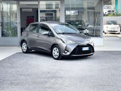 Usata Toyota Yaris Hybrid